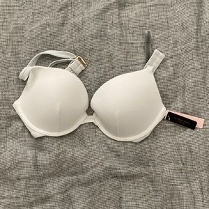 Victoria’s Secret White bikini top